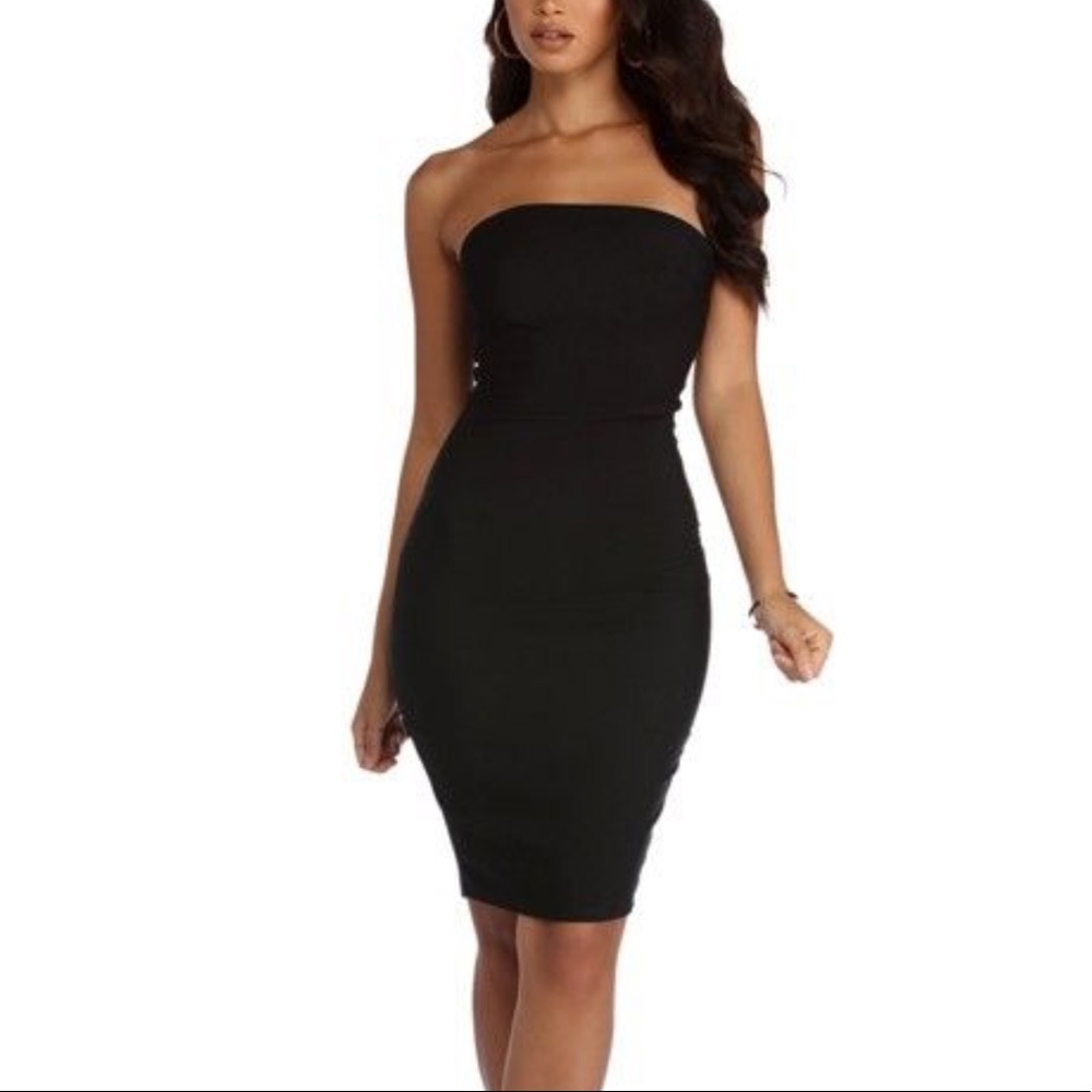 NWT! Windsor Black Strapless Midi Dress!